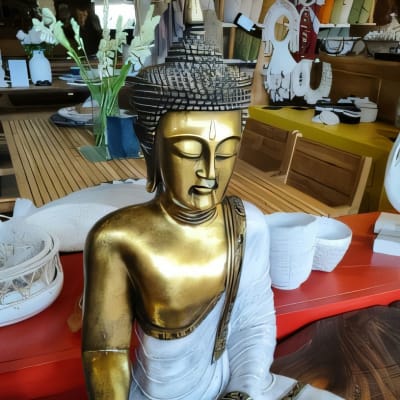 Sitting Buddha