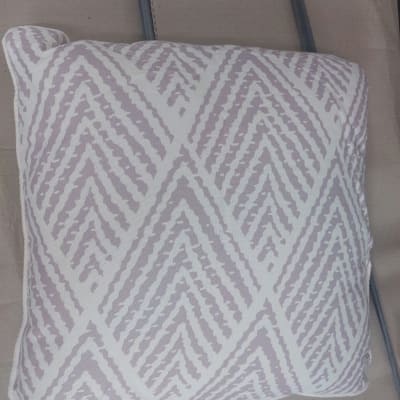 Hera Cushion