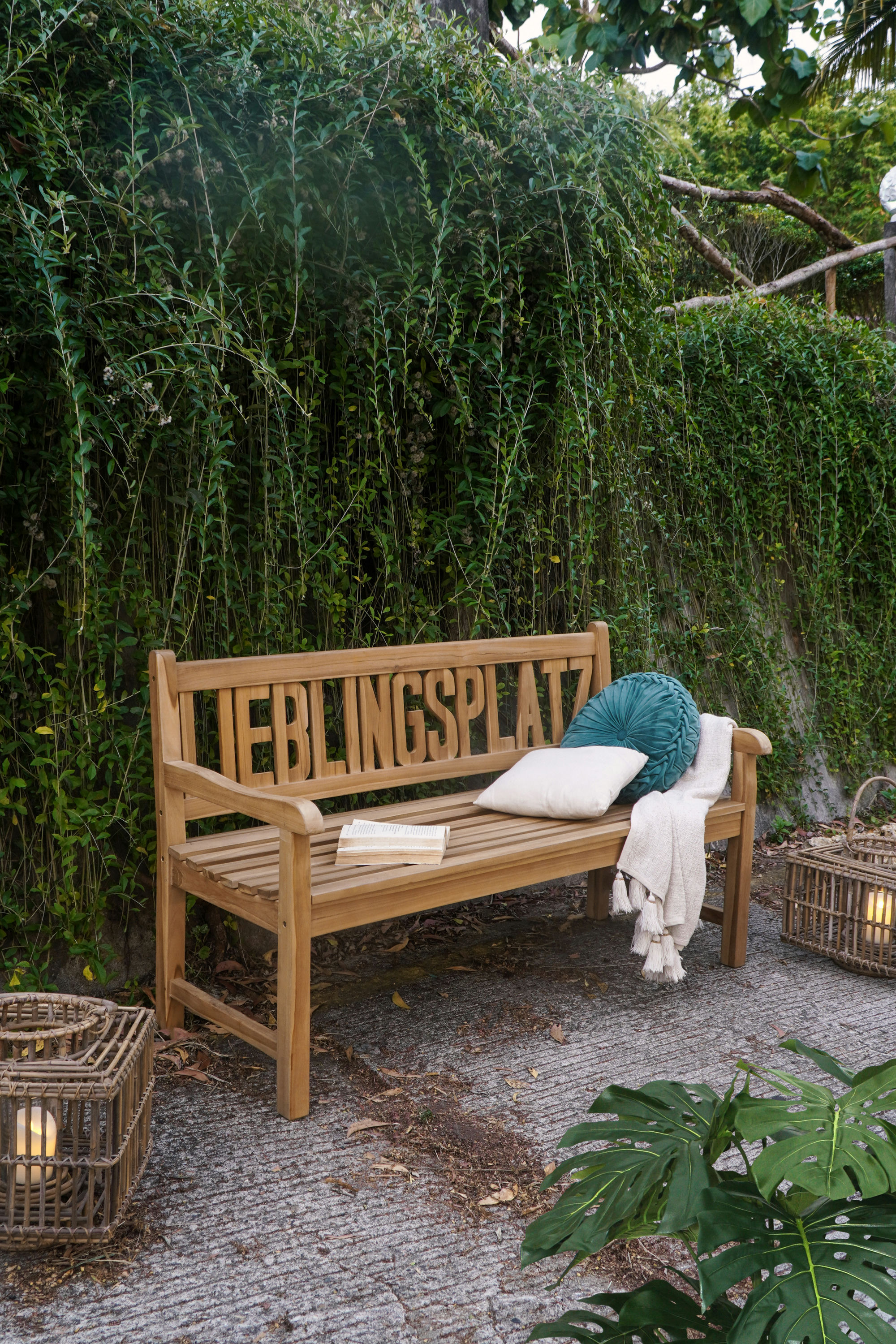 LIEBLINGSPLATZ BENCH WITHOUT CUSHION - KD