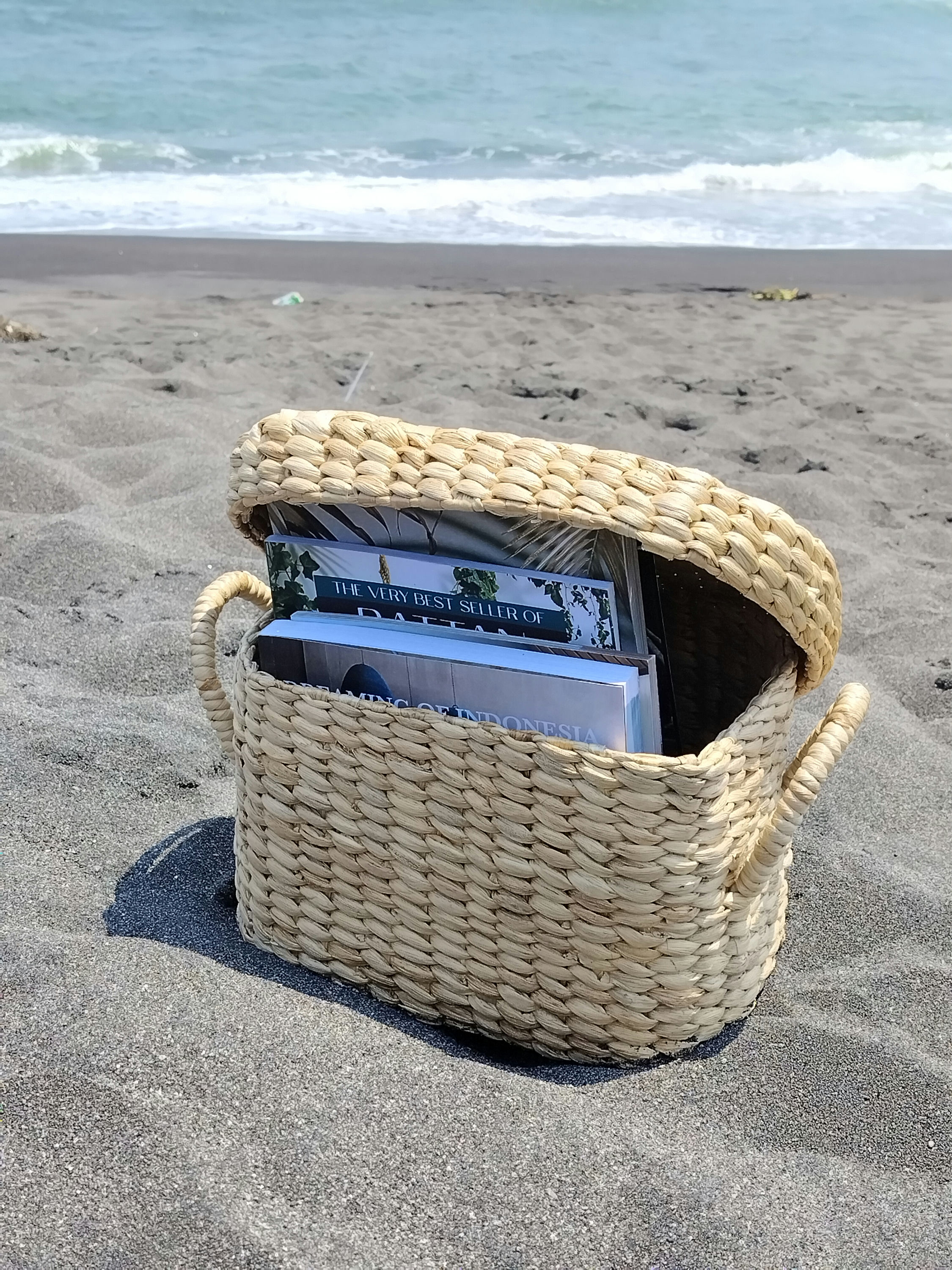 KARTIKA BASKET WITH LID