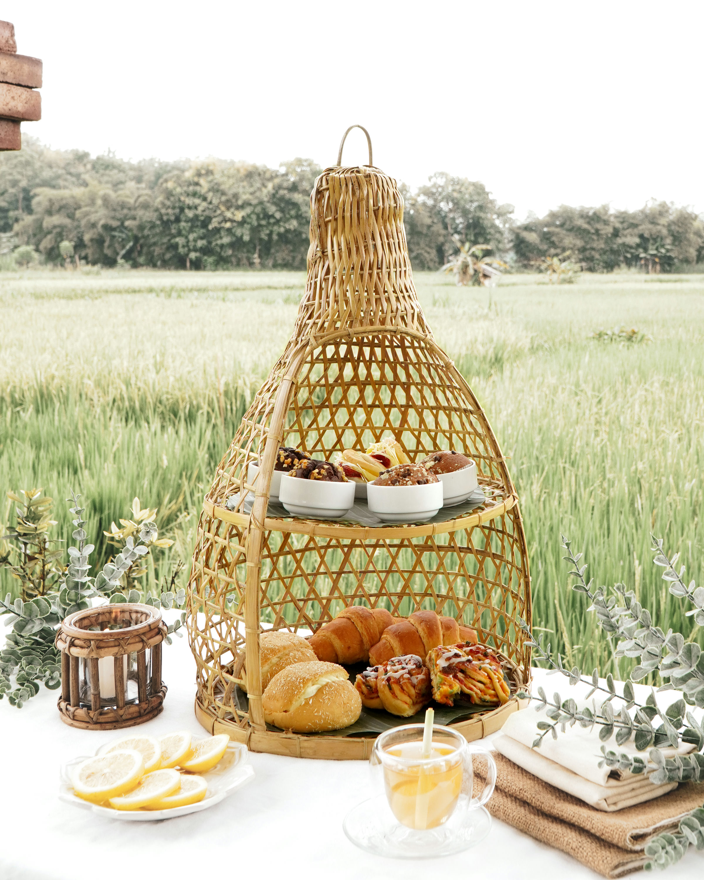 SRIKAYA FOOD DISPLAY